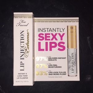 Too faced-lip injection ❤️